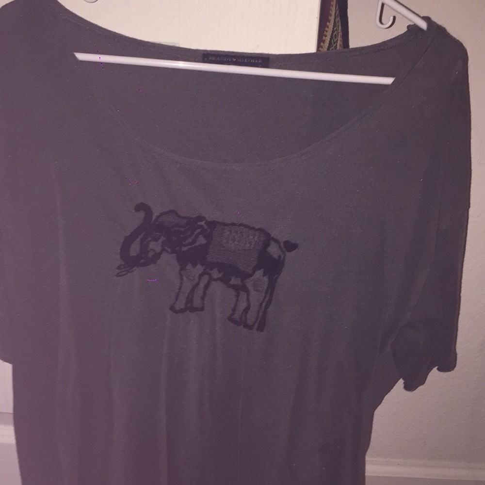 Brandy Melville Elephant shirt
